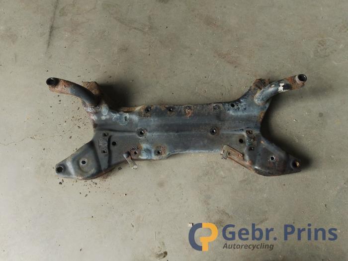 Used Subframe Dodge Caliber 1.8 16V Price € 125,00 Margin scheme offered by Autorec. Gebr. Prins b.v.