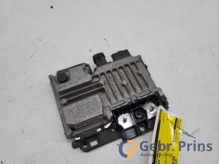 Used Engine management computer Peugeot 2008 (CU) 1.2 12V e-THP PureTech 110 Price € 75,00 Margin scheme offered by Autorec. Gebr. Prins b.v.