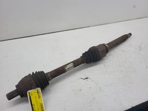 Begagnade Drivaxel, höger fram Ford Mondeo IV Wagon 2.0 16V Pris € 40,00 Marginaltabell erbjuds av Autorec. Gebr. Prins b.v.