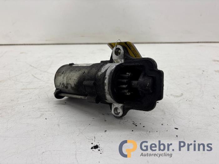 Begagnade Startmotor Ford Focus 2 2.0 16V Pris € 25,00 Marginaltabell erbjuds av Autorec. Gebr. Prins b.v.
