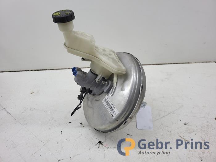 Gebrauchte Bremskraftverstärker Mercedes A (177.0) 1.5 A-180d Preis € 125,00 Margenregelung angeboten von Autorec. Gebr. Prins b.v.