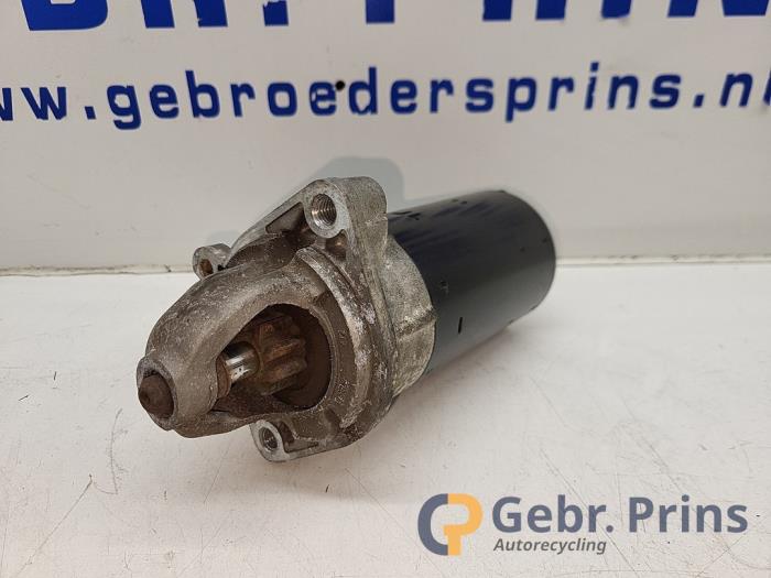 Gebrauchte Anlasser BMW 3 serie (E46/2) 320 Ci 24V Preis € 30,00 Margenregelung angeboten von Autorec. Gebr. Prins b.v.