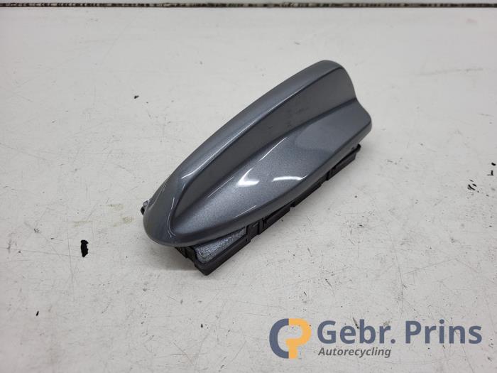 Używane Antena Volvo S60 III (ZS) 2.0 T5 16V Cena € 50,00 Procedura marży oferowane przez Autorec. Gebr. Prins b.v.