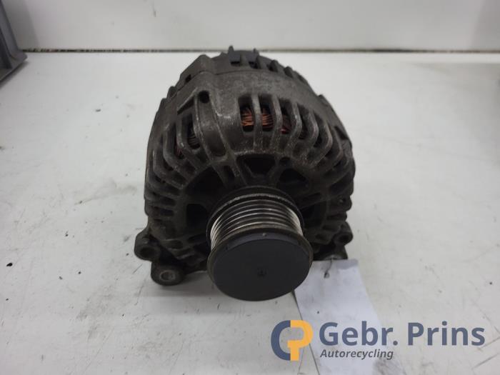 Begagnade Dynamo Seat Altea XL (5P5) 1.6 Pris € 40,00 Marginaltabell erbjuds av Autorec. Gebr. Prins b.v.