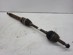 Usagé Arbre de transmission avant droit Ford Fiesta 6 (JA8) 1.0 EcoBoost 12V 100 Prix € 35,00 Règlement à la marge proposé par Autorec. Gebr. Prins b.v.