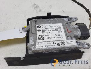 Dödvinkelsensor från en BMW 5 serie (F10) 528i 16V 2012