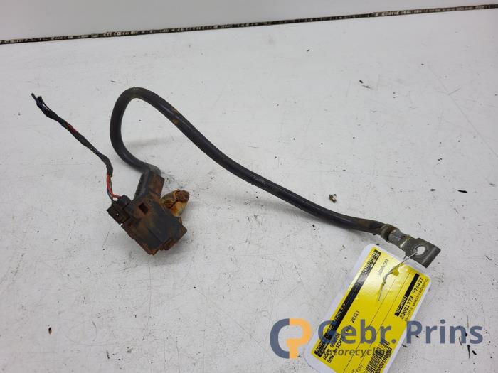 Begagnade Batterisensor BMW 5 serie (F10) 528i 16V Pris € 40,00 Marginaltabell erbjuds av Autorec. Gebr. Prins b.v.