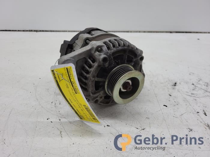 Gebrauchte Dynamo Suzuki Vitara (LY/MY) 1.6 16V VVT Preis € 50,00 Margenregelung angeboten von Autorec. Gebr. Prins b.v.