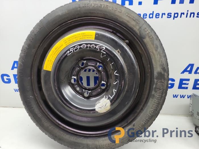 Używane Kolo dojazdowe Volvo V70 (GW/LW/LZ) 2.5 T Turbo 20V Cena € 50,00 Procedura marży oferowane przez Autorec. Gebr. Prins b.v.