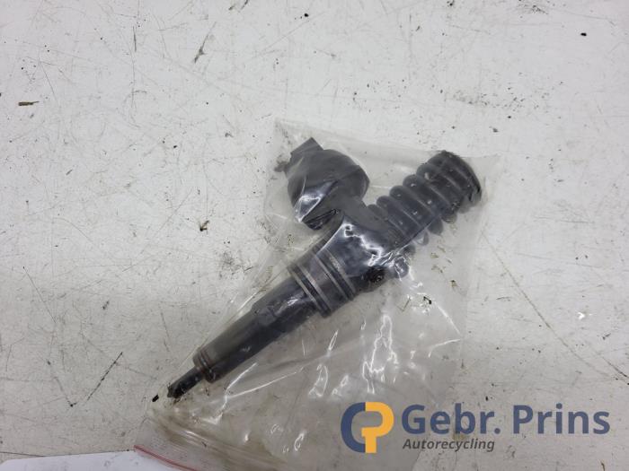 Usagé Injecteurs Volkswagen Polo IV (9N1/2/3) 1.4 TDI 70 Prix € 50,00 Règlement à la marge proposé par Autorec. Gebr. Prins b.v.