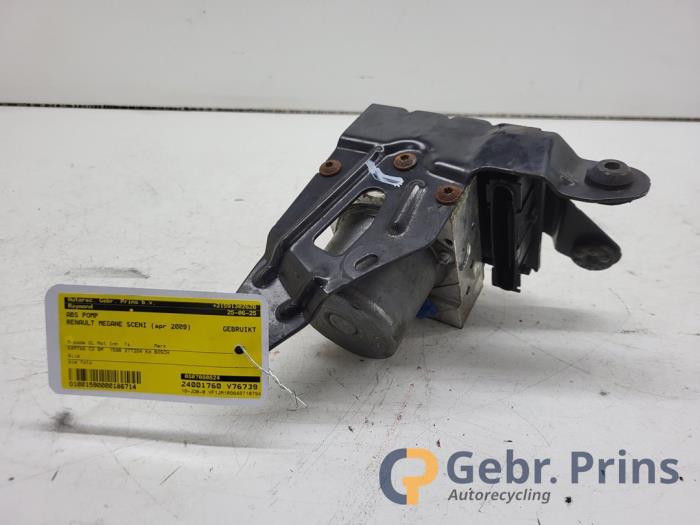 Usagé Bloc ABS Renault Scénic II (JM) 1.6 16V Prix € 40,00 Règlement à la marge proposé par Autorec. Gebr. Prins b.v.