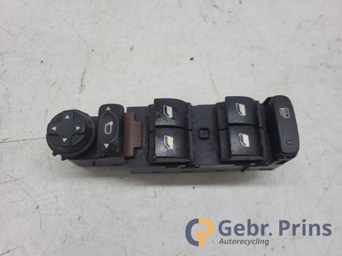 Usados Interruptor de ventanilla eléctrica Citroen C4 Berline (NC) 1.6 16V VTi Precio € 30,00 Norma de margen ofrecido por Autorec. Gebr. Prins b.v.