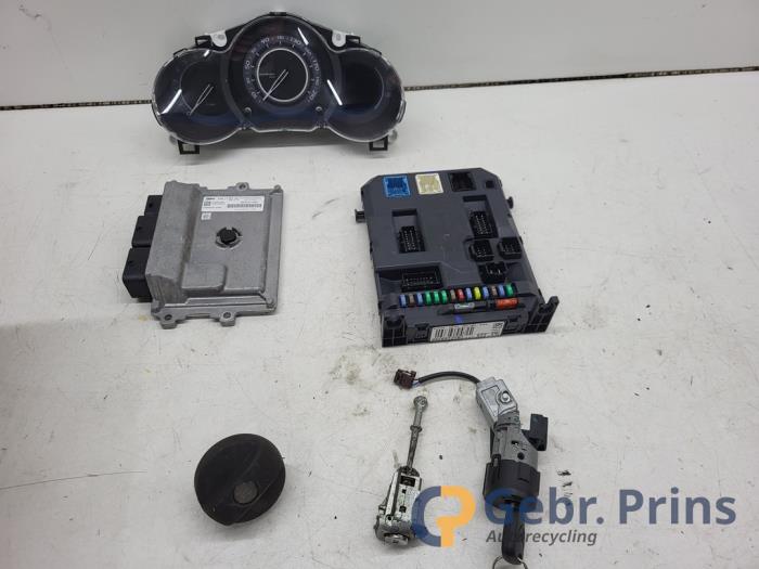 Used Ignition lock + computer Citroen C3 (SC) 1.2 VTi 82 12V Price € 125,00 Margin scheme offered by Autorec. Gebr. Prins b.v.