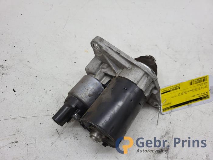 Begagnade Startmotor Volkswagen Polo IV (9N1/2/3) 1.4 16V Pris € 25,00 Marginaltabell erbjuds av Autorec. Gebr. Prins b.v.