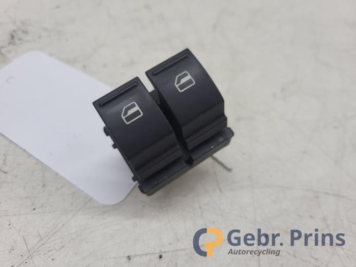 Usados Interruptor de ventanilla eléctrica Seat Ibiza IV (6J5) 1.2 12V Precio € 15,00 Norma de margen ofrecido por Autorec. Gebr. Prins b.v.