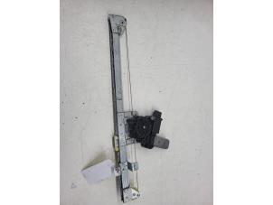 Usados Mecanismo de ventanilla de 2 puertas derecha delante Citroen Jumper (U9) 2.2 HDi 120 Precio € 36,30 IVA incluido ofrecido por Autorec. Gebr. Prins b.v.