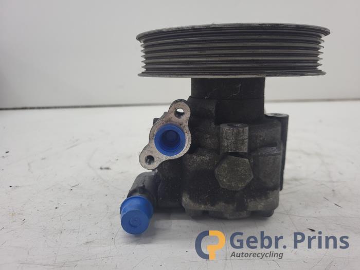 Usagé Pompe de direction Audi A4 (B8) 1.8 TFSI 16V Prix € 40,00 Règlement à la marge proposé par Autorec. Gebr. Prins b.v.