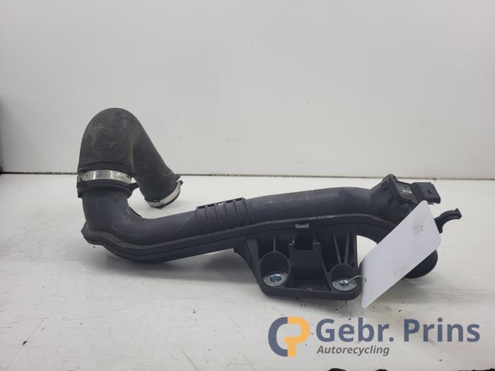 Gebrauchte Intercooler Rohr Audi A4 (B8) 1.8 TFSI 16V Preis € 15,00 Margenregelung angeboten von Autorec. Gebr. Prins b.v.