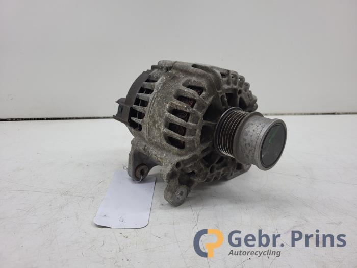 Begagnade Dynamo Volkswagen Polo VI (AW1) 1.0 TSI 12V Pris € 60,00 Marginaltabell erbjuds av Autorec. Gebr. Prins b.v.