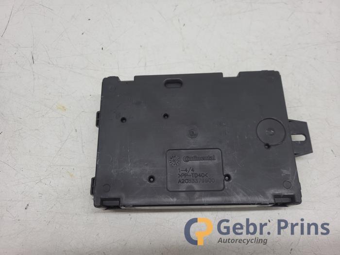 Ignition lock + computer from a Renault Clio IV (5R) 1.2 16V 2016