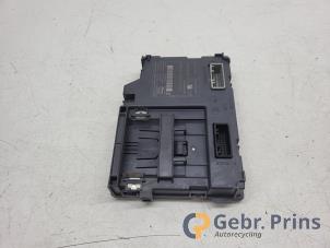 Ignition lock + computer from a Renault Clio IV (5R) 1.2 16V 2016