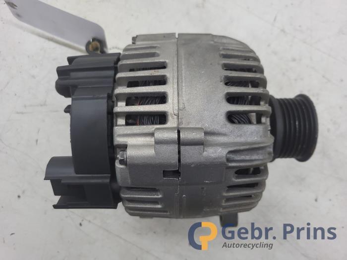 Begagnade Dynamo Seat Altea (5P1) 1.4 16V Pris € 40,00 Marginaltabell erbjuds av Autorec. Gebr. Prins b.v.