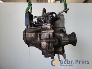 Getriebe van een Volkswagen Polo IV (9N1/2/3) 1.2 12V 2007