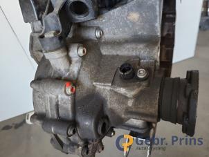 Getriebe van een Volkswagen Polo IV (9N1/2/3) 1.2 12V 2007