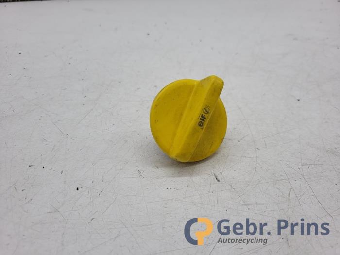 Gebrauchte Ölkappe Renault Clio II (BB/CB) 1.4 16V Preis € 5,00 Margenregelung angeboten von Autorec. Gebr. Prins b.v.