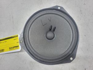 Used Speaker Citroen Jumper (U9) 2.2 Blue HDi 165 Price € 24,20 Inclusive VAT offered by Autorec. Gebr. Prins b.v.
