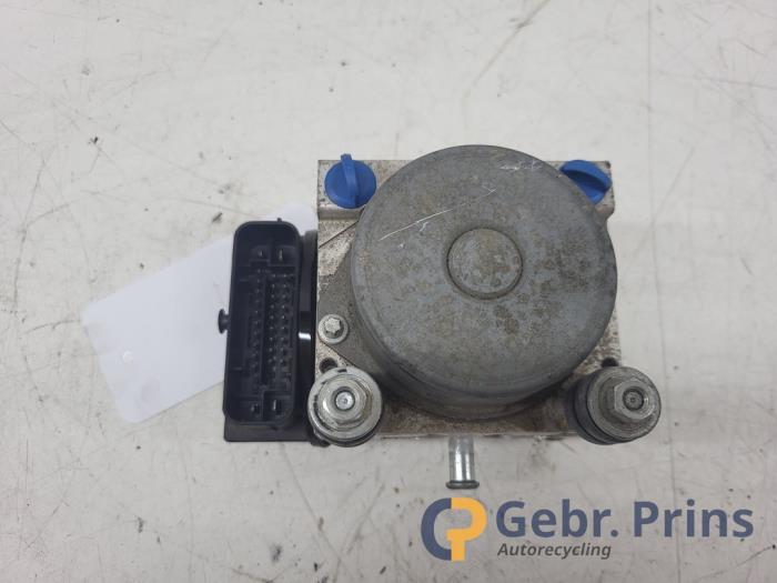 Pompe ABS d'un Fiat Fiorino (225) 1.4 2014