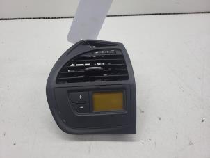Gebrauchte Luftgitter Armaturenbrett Citroen C4 Grand Picasso (UA) 1.6 16V VTi Preis € 25,00 Margenregelung angeboten von Autorec. Gebr. Prins b.v.