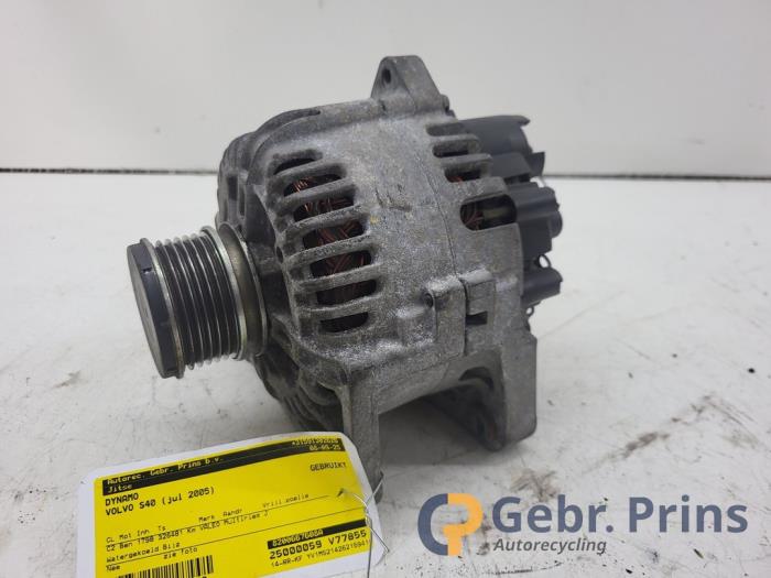 Begagnade Dynamo Volvo S40 (MS) 1.8 16V Pris € 50,00 Marginaltabell erbjuds av Autorec. Gebr. Prins b.v.