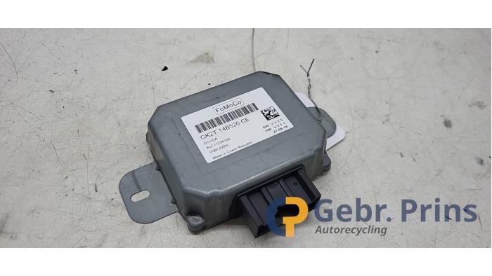 Używane Sterownik Start/Stop Ford Transit 2.0 TDCi 16V Eco Blue 130 Cena € 121,00 Z VAT oferowane przez Autorec. Gebr. Prins b.v.