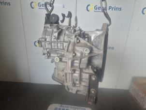 Usagé Boite de vitesses Toyota Yaris III (P13) 1.33 16V Dual VVT-I Prix € 600,00 Règlement à la marge proposé par Autorec. Gebr. Prins b.v.