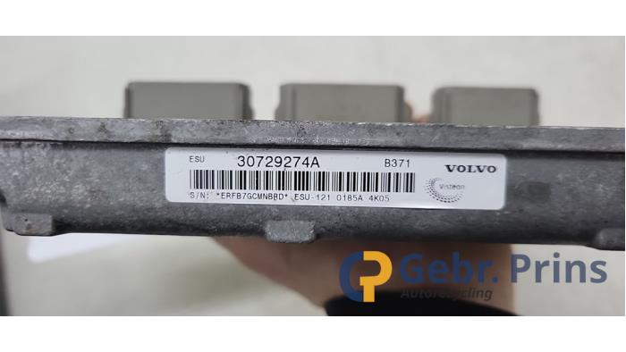 Used Engine management computer Volvo S40 (MS) 1.8 16V Price € 75,00 Margin scheme offered by Autorec. Gebr. Prins b.v.