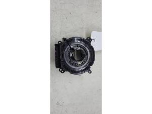 Begagnade Airbagring Opel Karl 1.0 12V Pris € 30,00 Marginaltabell erbjuds av Autorec. Gebr. Prins b.v.