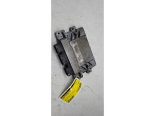 Usagé Ordinateur gestion moteur Renault Twingo II (CN) 1.2 16V Prix € 50,00 Règlement à la marge proposé par Autorec. Gebr. Prins b.v.