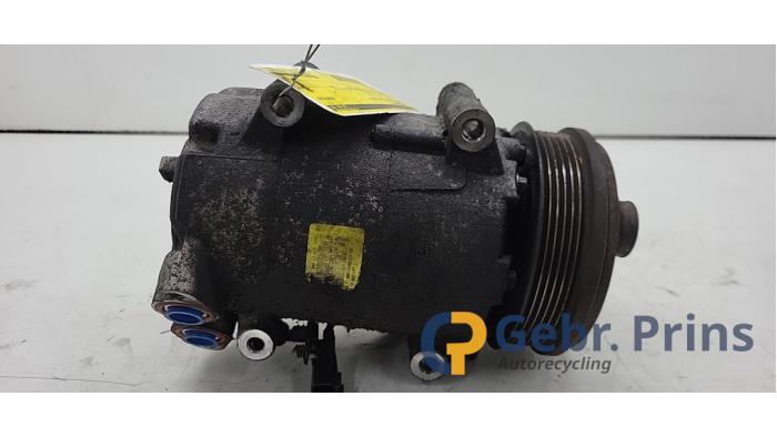 Usagé Pompe clim Ford Focus 2 Wagon 1.6 TDCi 16V 90 Prix € 40,00 Règlement à la marge proposé par Autorec. Gebr. Prins b.v.