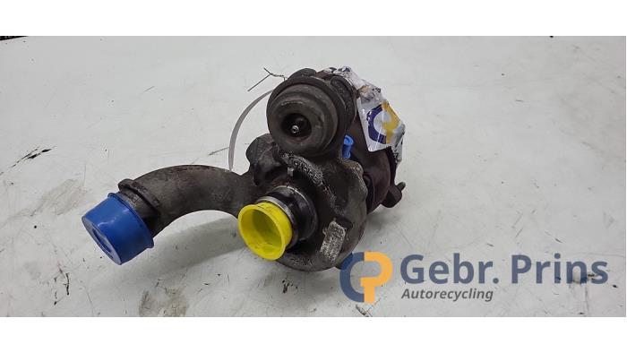 Używane Turbo Renault Trafic New (FL) 1.9 dCi 82 16V Cena € 181,50 Z VAT oferowane przez Autorec. Gebr. Prins b.v.
