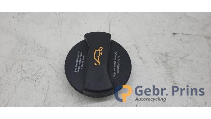 Gebrauchte Ölkappe Audi A6 Avant (C5) 2.4 V6 30V Preis € 5,00 Margenregelung angeboten von Autorec. Gebr. Prins b.v.