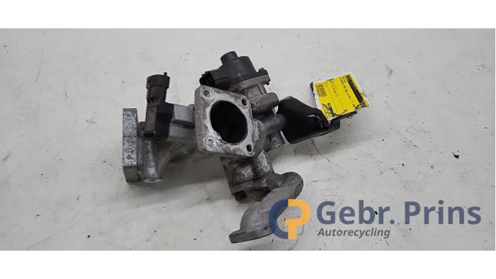 Gebrauchte AGR Ventil Mitsubishi Space Star (A0) 1.0 12V Preis € 75,00 Margenregelung angeboten von Autorec. Gebr. Prins b.v.