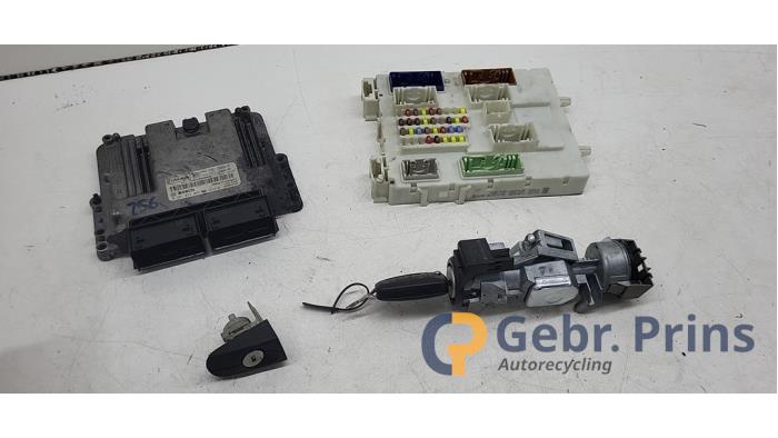 Used Ignition lock + computer Ford Transit Connect (PJ2) 1.5 TDCi ECOnetic Price € 181,50 Inclusive VAT offered by Autorec. Gebr. Prins b.v.