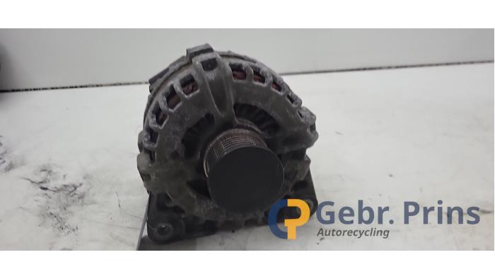 Used Dynamo Nissan Qashqai (J11) 1.2 DIG-T 16V Price € 60,00 Margin scheme offered by Autorec. Gebr. Prins b.v.