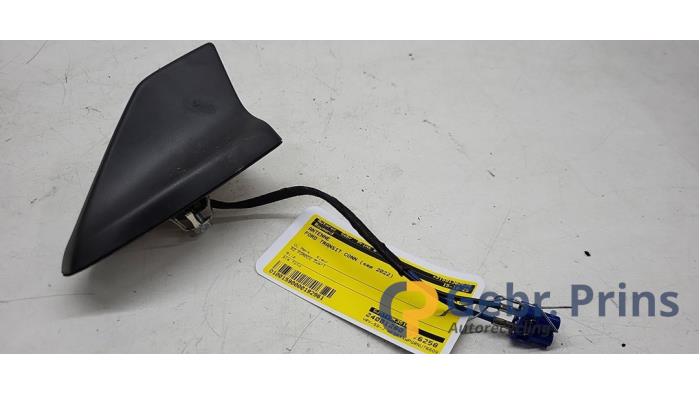 Begagnade Antenn Ford Transit Connect (PJ2) 1.5 EcoBlue Pris € 24,20 Inklusive moms erbjuds av Autorec. Gebr. Prins b.v.