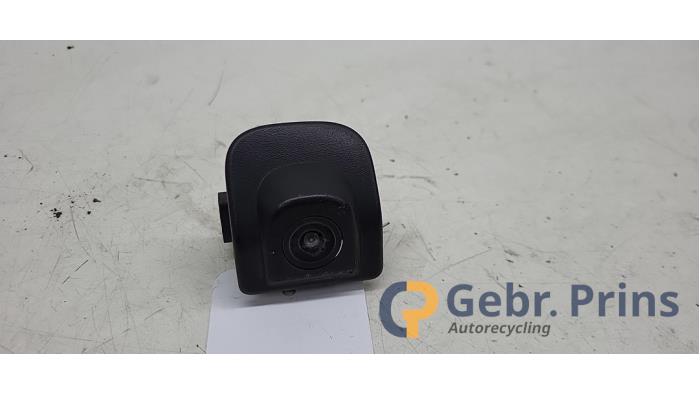 Używane Kamera cofania Ford Transit Connect (PJ2) 1.5 EcoBlue Cena € 90,75 Z VAT oferowane przez Autorec. Gebr. Prins b.v.