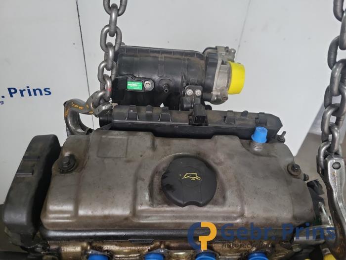 Engine from a Peugeot 206+ (2L/M) 1.4 XS 2011