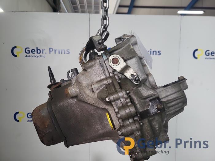 Gebrauchte Getriebe Peugeot 206+ (2L/M) 1.4 XS Preis € 250,00 Margenregelung angeboten von Autorec. Gebr. Prins b.v.
