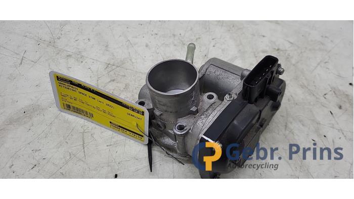 Gebrauchte Drosselklappengehäuse Mitsubishi Space Star (A0) 1.2 12V Preis € 50,00 Margenregelung angeboten von Autorec. Gebr. Prins b.v.