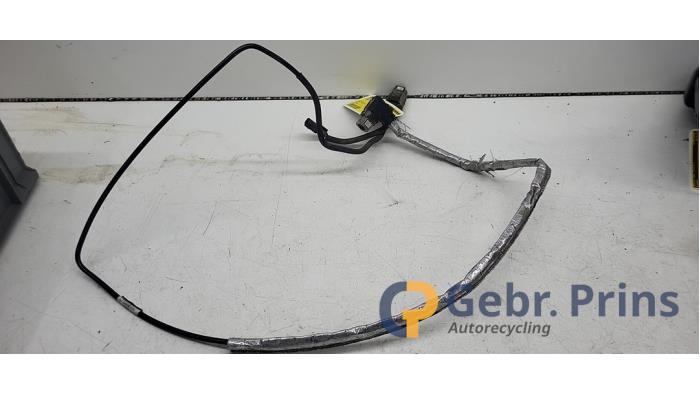 Usagé Divers Renault Trafic (1FL/2FL/3FL/4FL) 1.6 dCi Twin Turbo Prix € 36,30 Prix TTC proposé par Autorec. Gebr. Prins b.v.